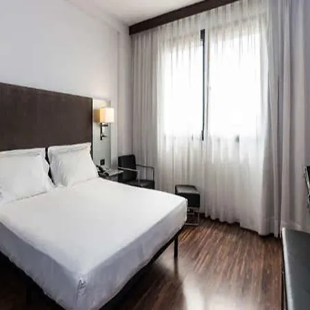 Hotel B&B Hotel Arezzo 3*