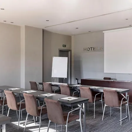 B&B Hotel Arezzo Hotel 3*