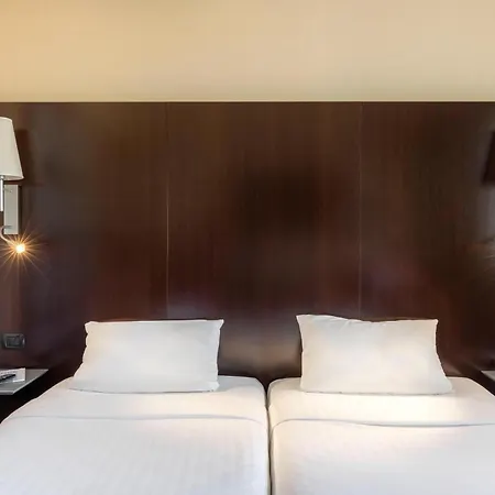 Hotel B&B Hotel Arezzo 3*