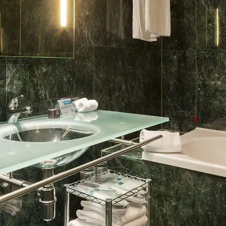 Hotel B&B Hotel Arezzo 3*